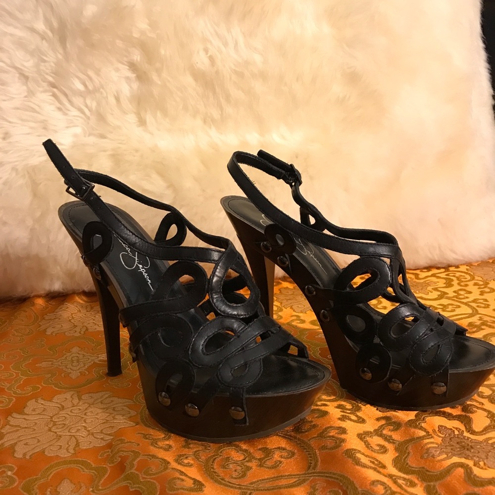 Very sexy Jessica Simpson heels sz 6